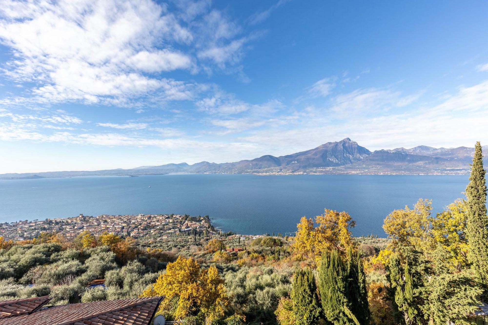 Casa Serena Lake View Torri Del Benaco Esterno foto